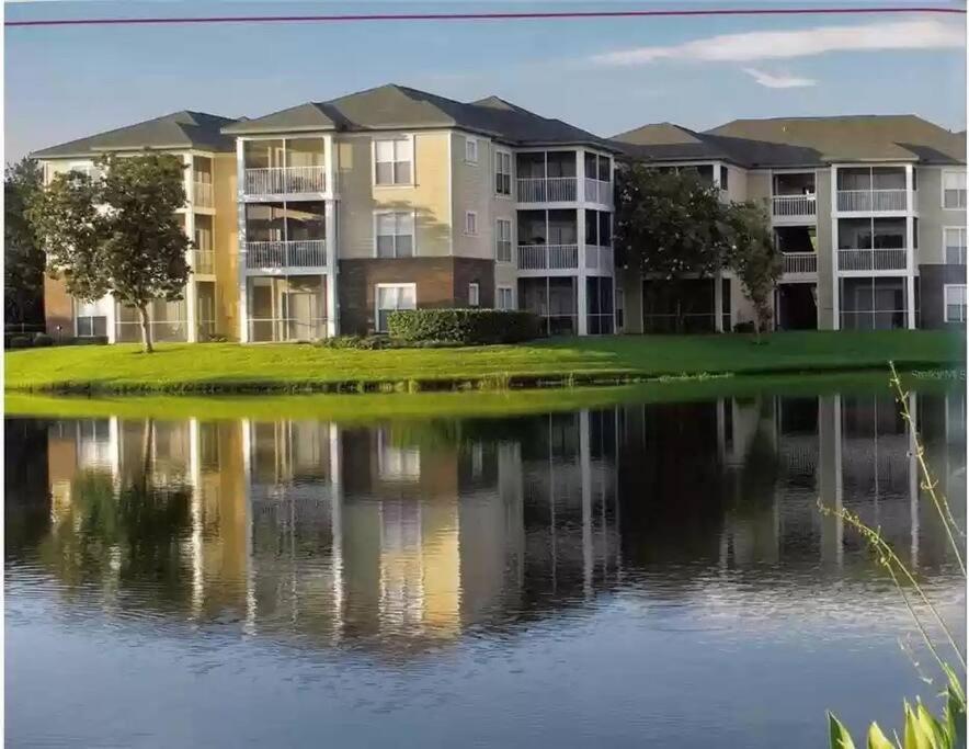 Lakeview Condo In Gated Community Tampa Exterior photo